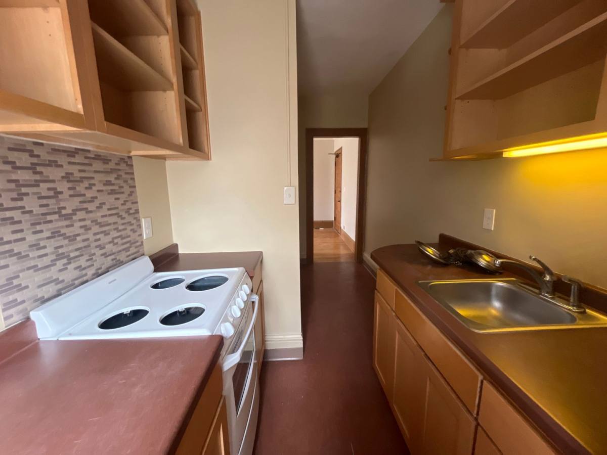 Apartment for rent at 1920 3rd Ave S, Minneapolis, MN 55404