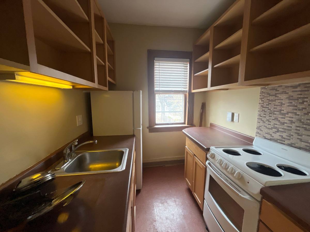 Apartment for rent at 1920 3rd Ave S, Minneapolis, MN 55404