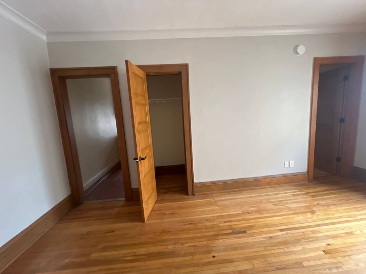 Apartment for rent at 1920 3rd Ave S, Minneapolis, MN 55404