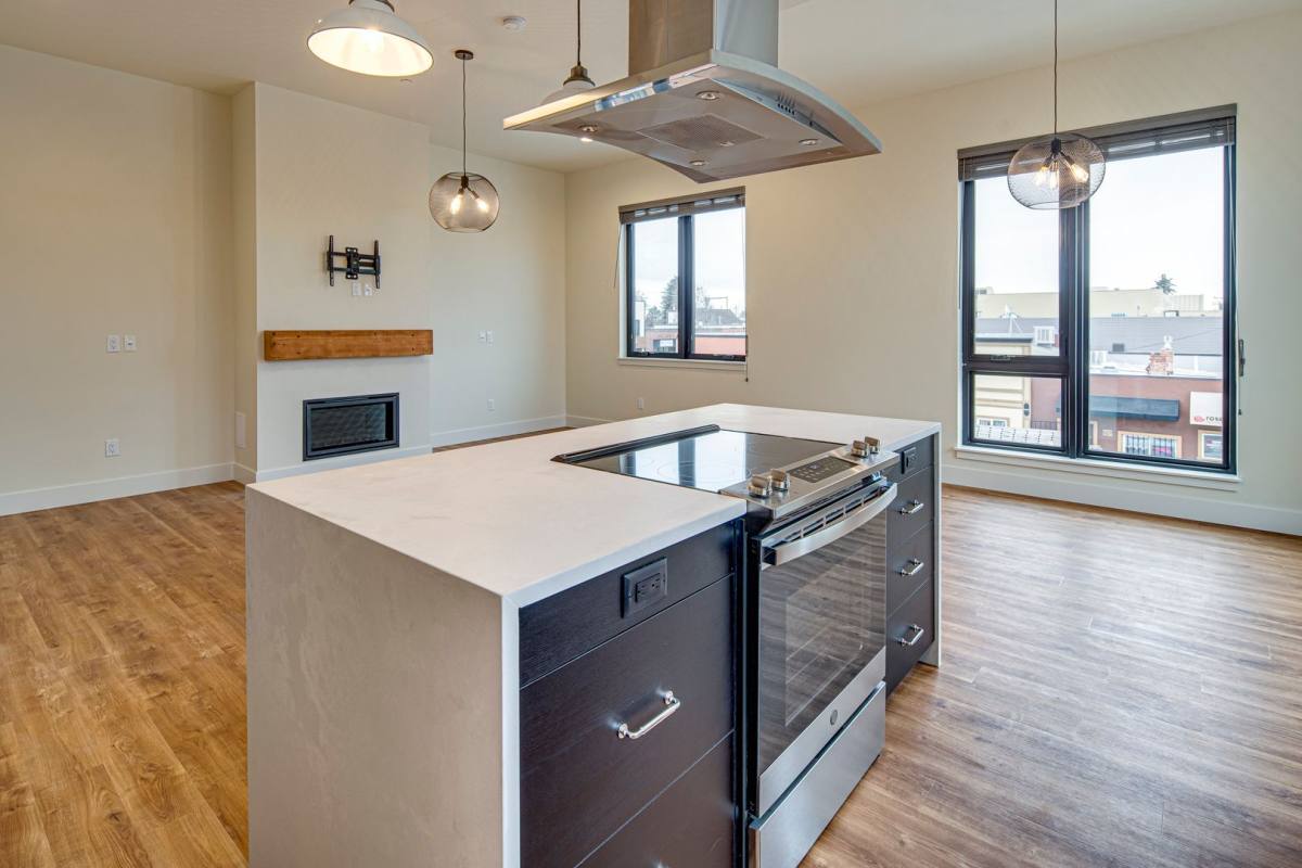 Apartment for rent at 404 SW 6th St, Redmond, OR 97756