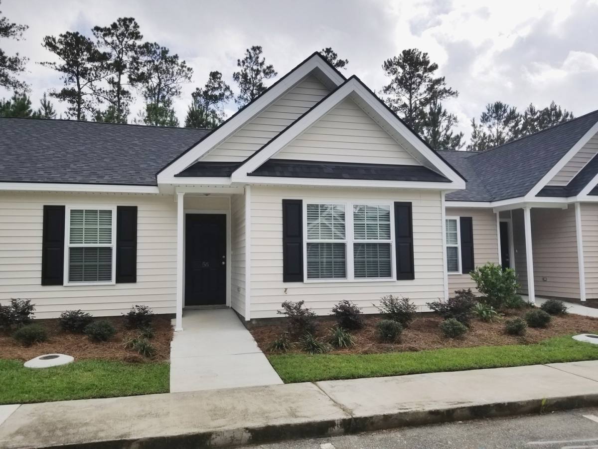 Townhouse for rent at 56 Rivermoor Court, Port Wentworth, GA 31407