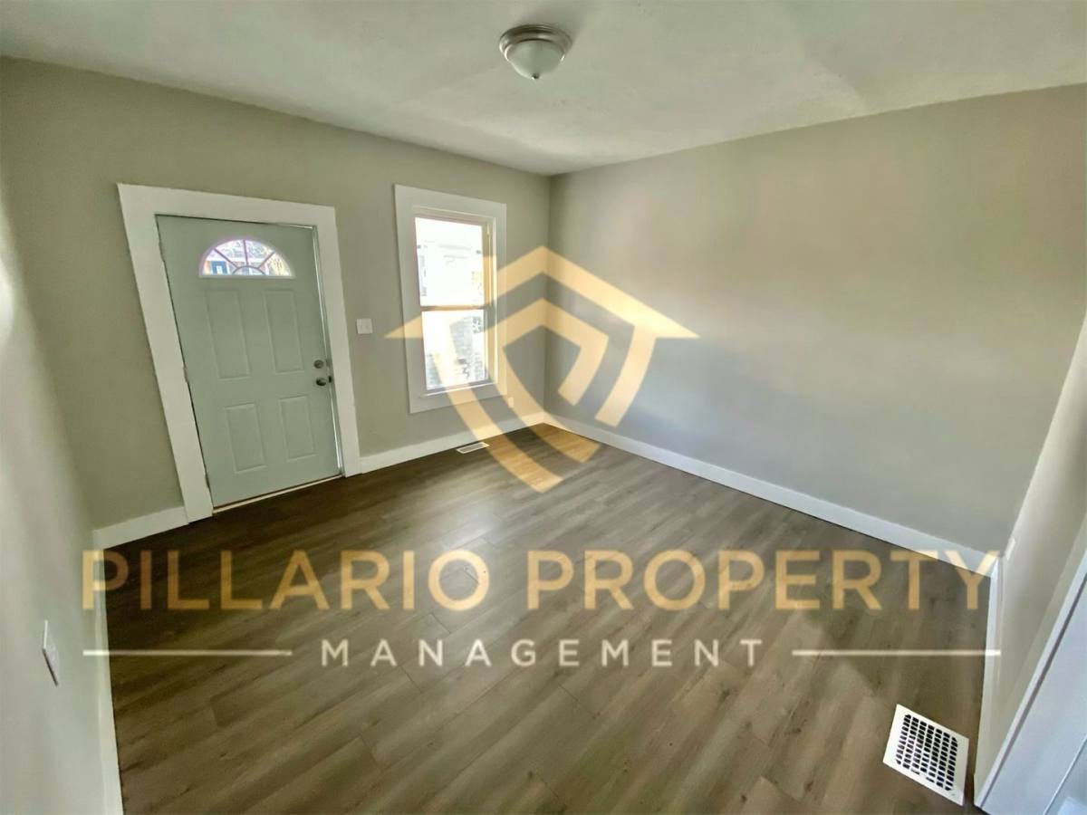 Townhouse for rent at 1514 Ringgold Ave, Indianapolis, IN 46203