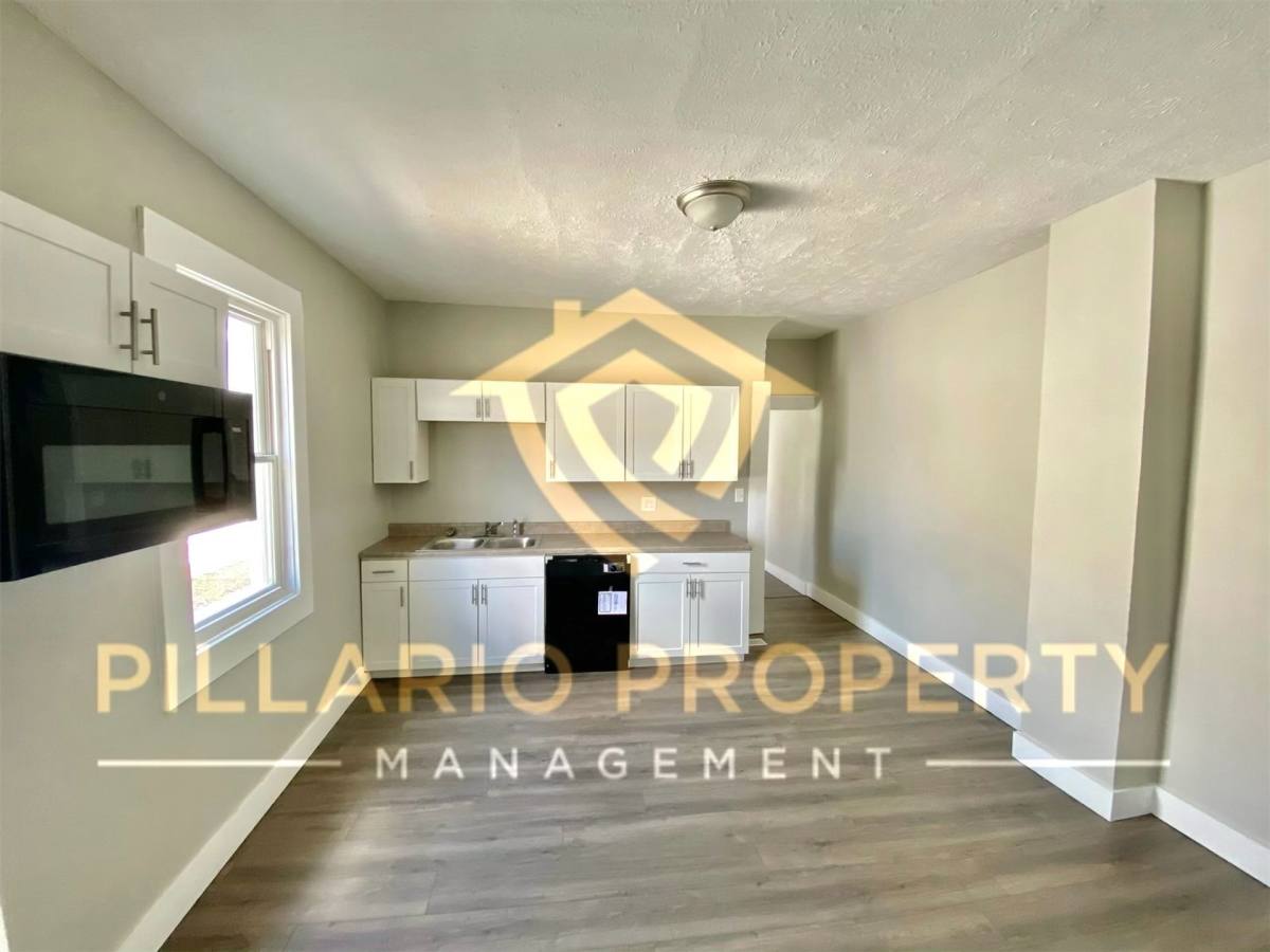 Townhouse for rent at 1514 Ringgold Ave, Indianapolis, IN 46203