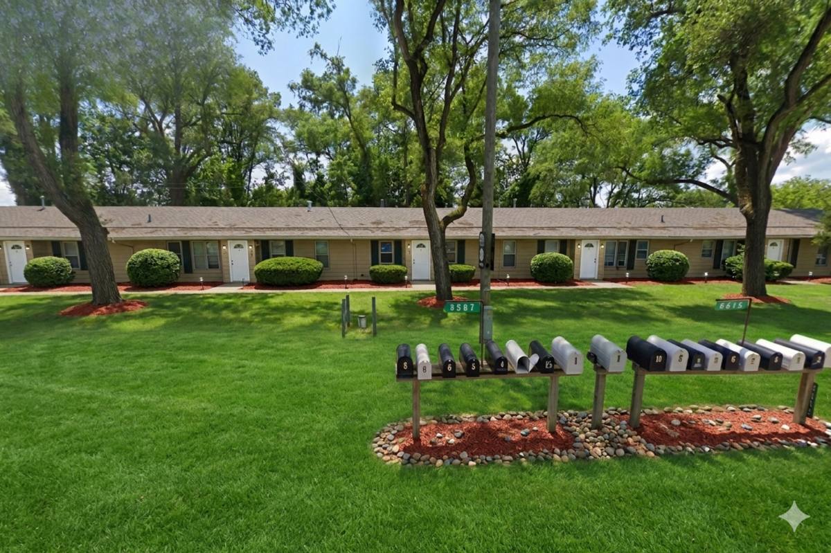 Apartment for rent at 8587 - 8615 Pontiac Lake Rd, White Lake, MI 48386