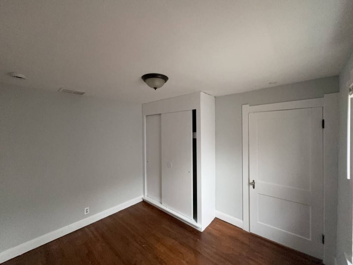 Apartment for rent at 960 W Delaware Ave, Toledo, OH 43610
