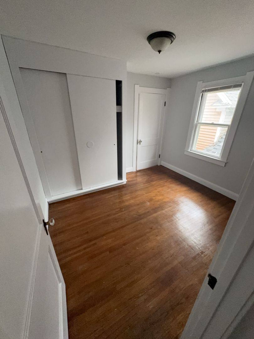 Apartment for rent at 960 W Delaware Ave, Toledo, OH 43610