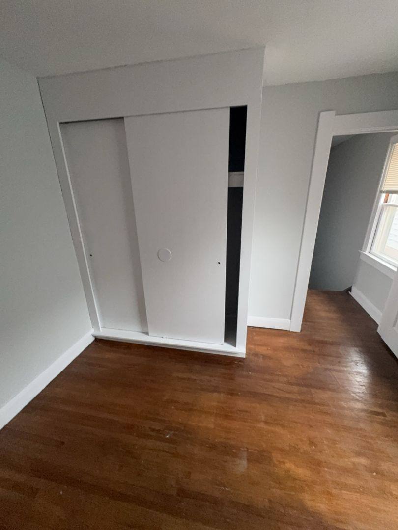 Apartment for rent at 960 W Delaware Ave, Toledo, OH 43610