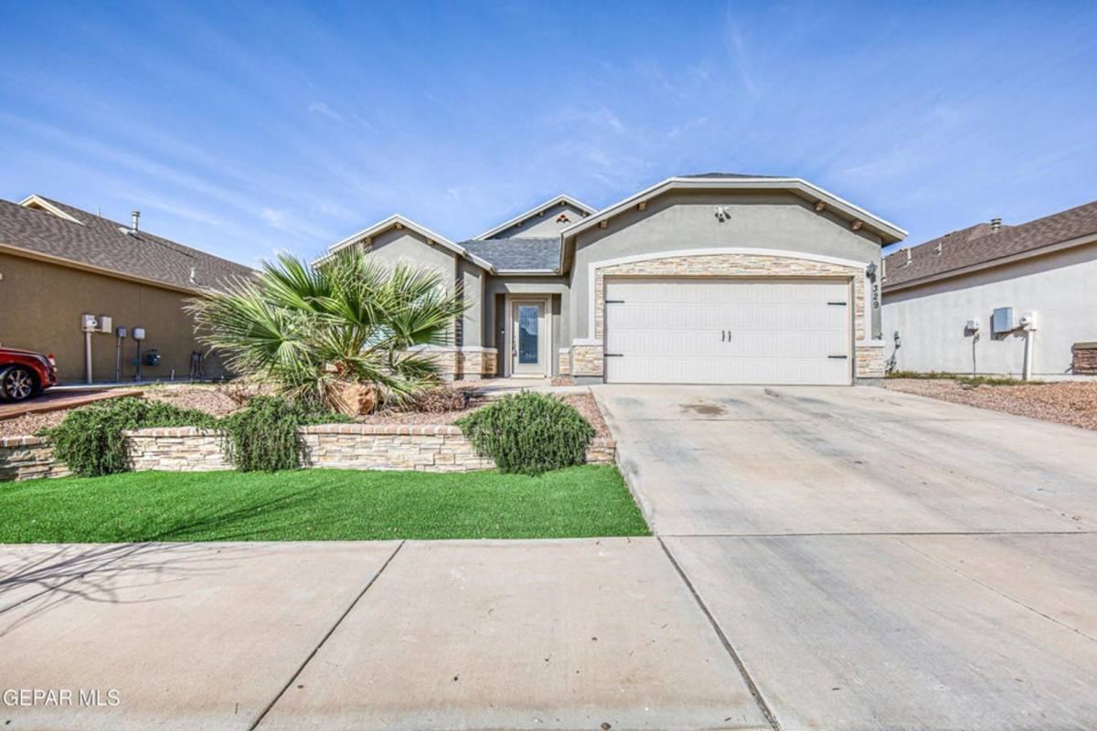 House for rent at 329 Samuel Vista St, El Paso, TX 79928
