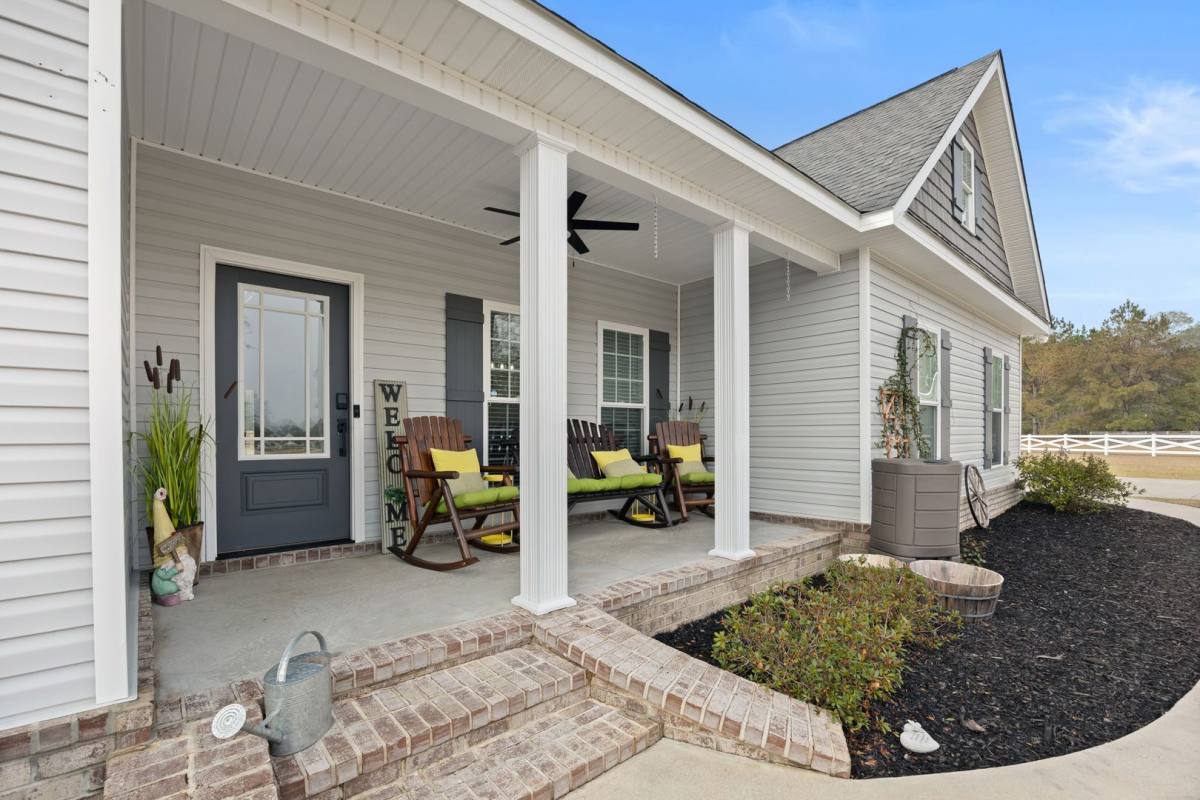 House for rent at 440 Rivercrest Dr, Brooklet, GA 30415