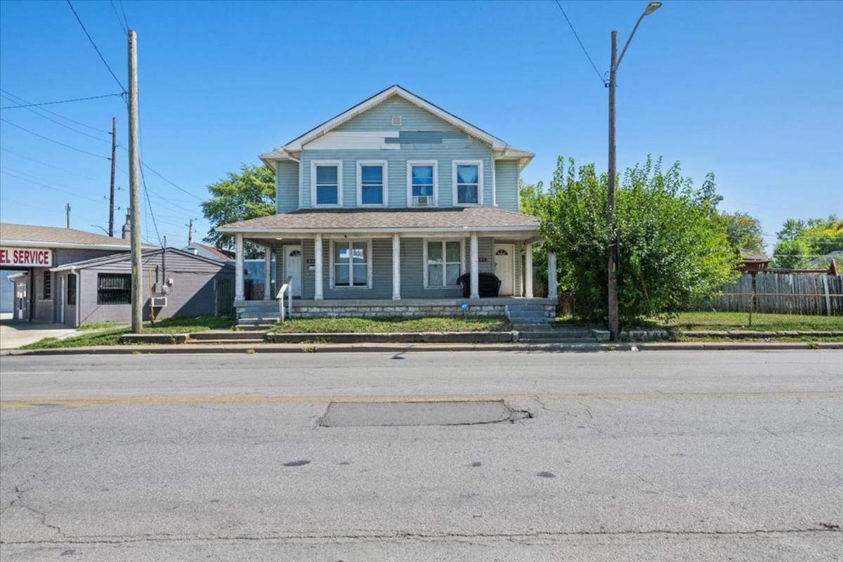 Townhouse for rent at 447 N Sherman, Indianapolis, IN 46201