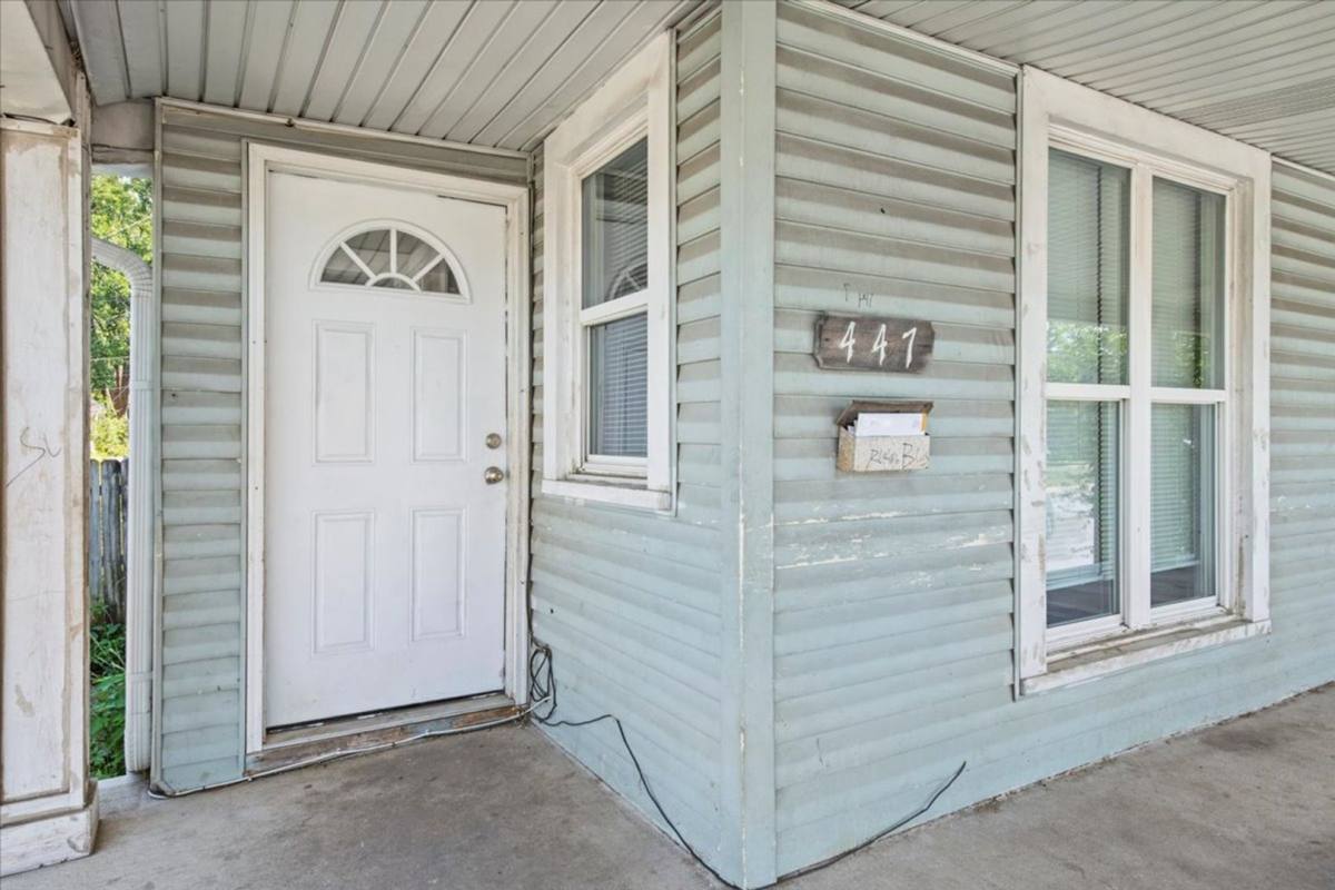 Townhouse for rent at 447 N Sherman, Indianapolis, IN 46201
