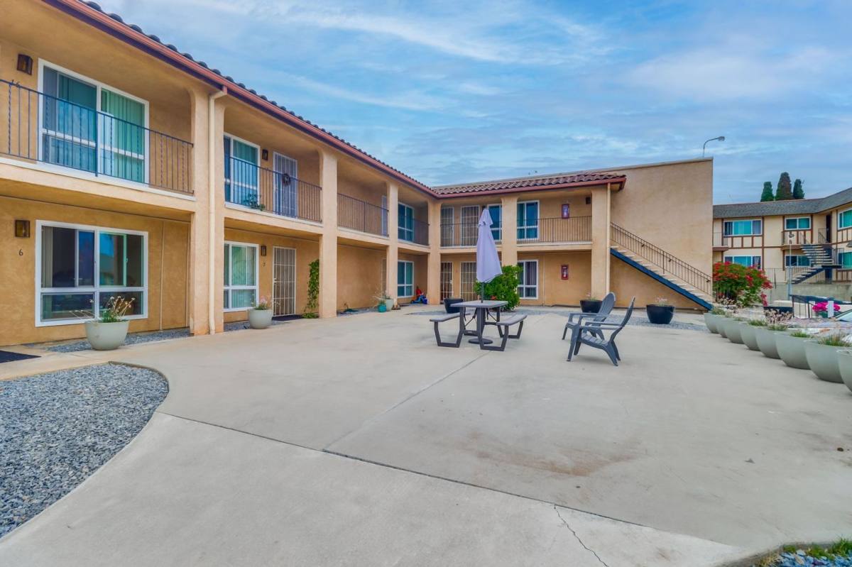 Apartment for rent at 1809 E 17th St, National City, CA 91950
