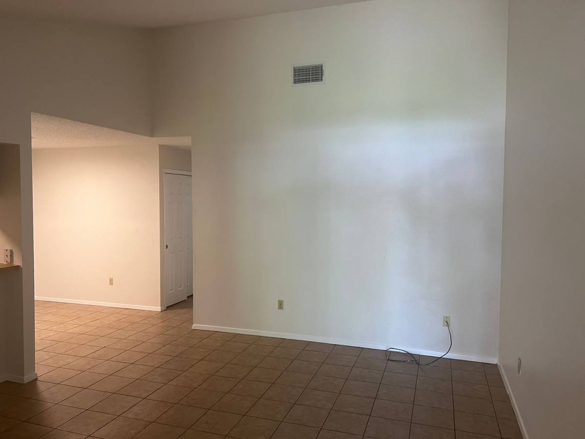 Apartment for rent at 1911 Gracy Farms Lane, Austin, TX 78758