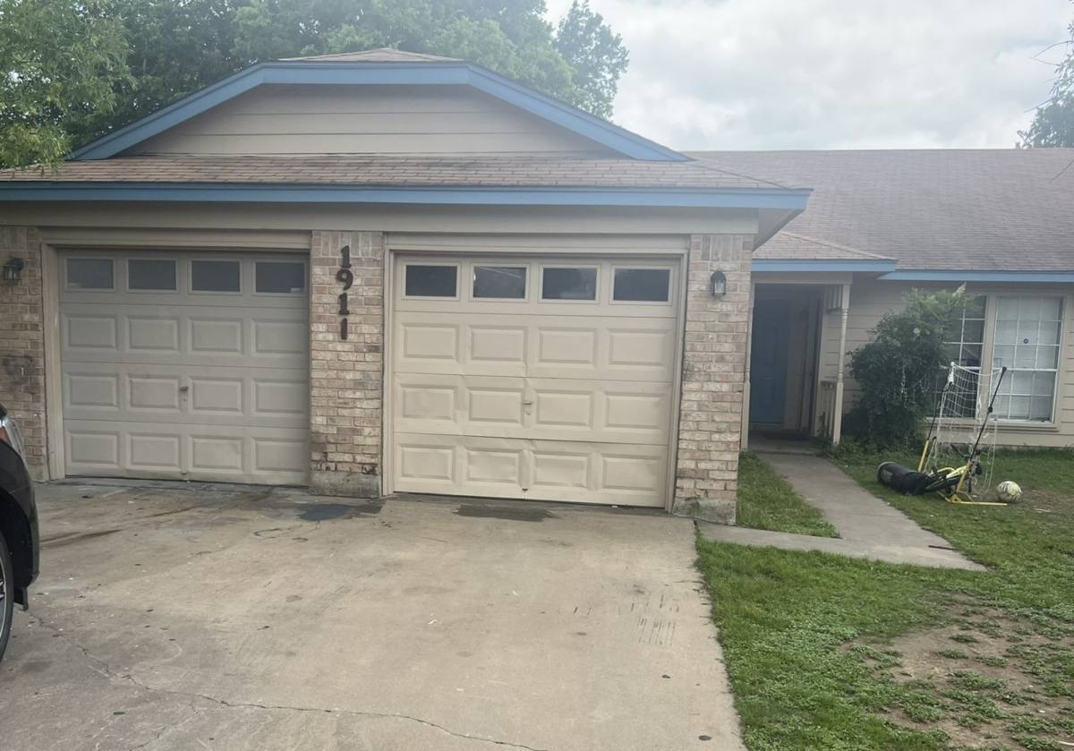 Apartment for rent at 1911 Gracy Farms Lane, Austin, TX 78758