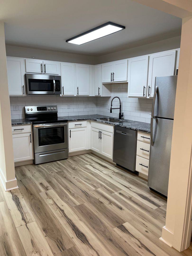 Apartment for rent at 139 Purefoy Rd, Chapel Hill, NC 27514