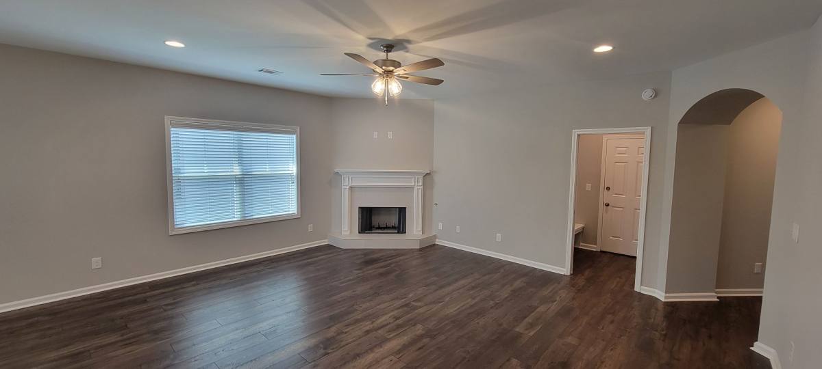 House for rent at 857 Hedgefield Way, Prattville, AL 36066