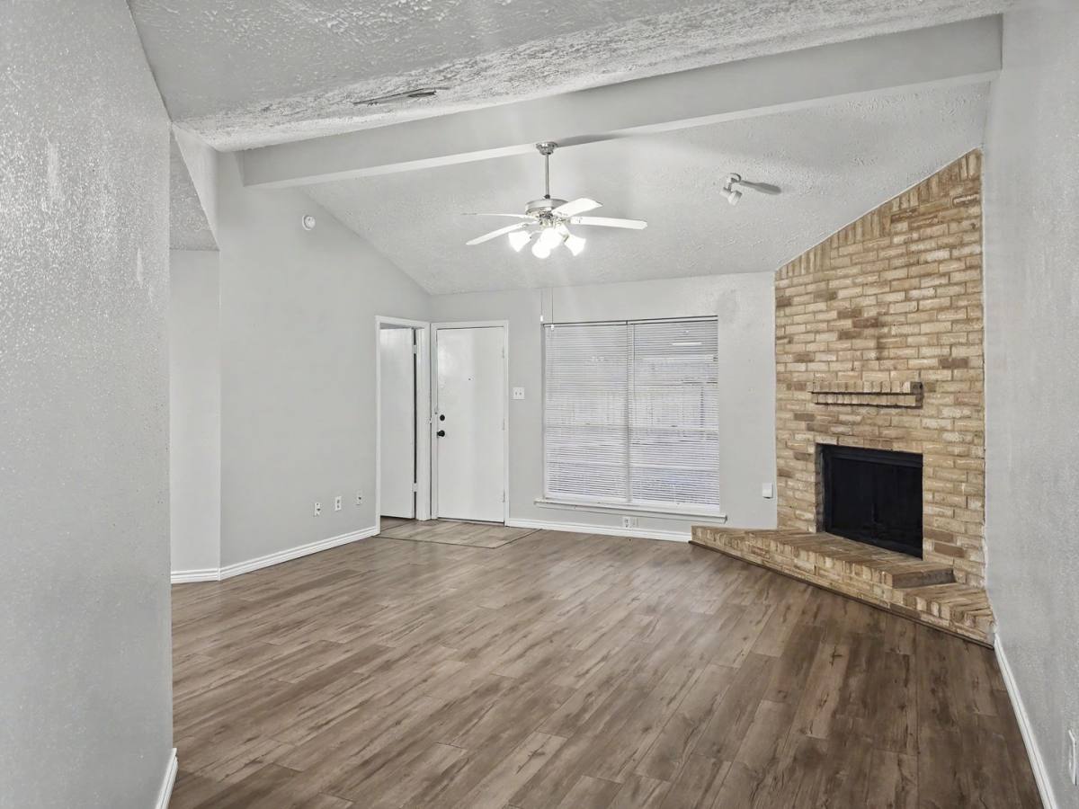 House for rent at 4211 Falcon Meadow Dr, Katy, TX 77449