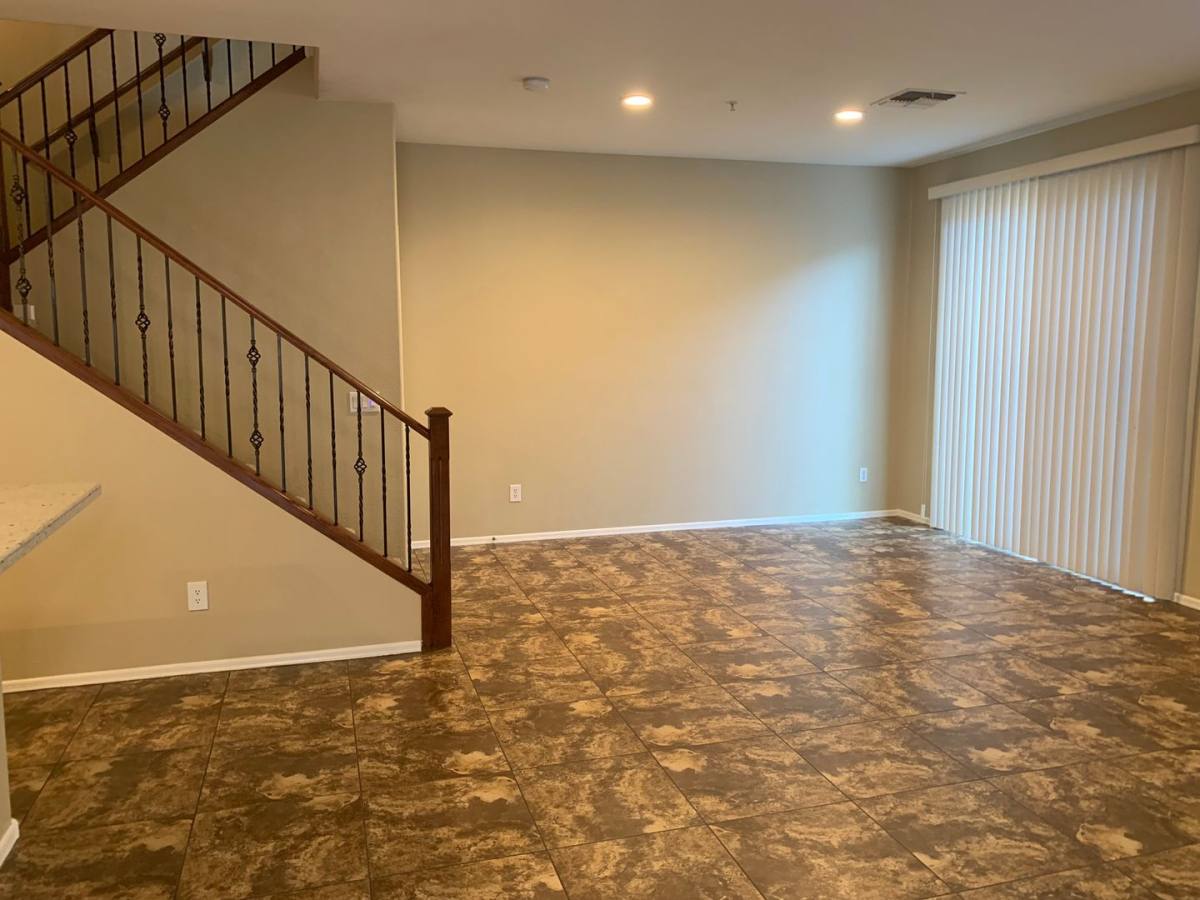 Townhouse for rent at 1265 S Aaron, Mesa, AZ 85209