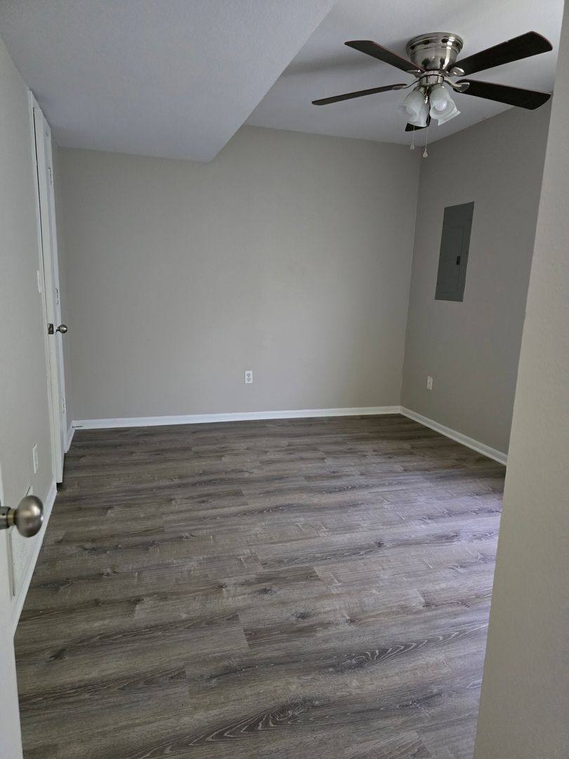 Apartment for rent at 1505 Greensboro Dr, Columbia, MO 65202