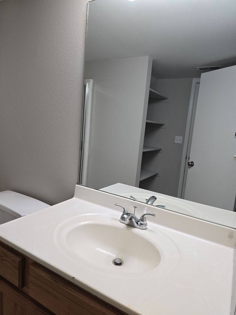 Apartment for rent at 1505 Greensboro Dr, Columbia, MO 65202