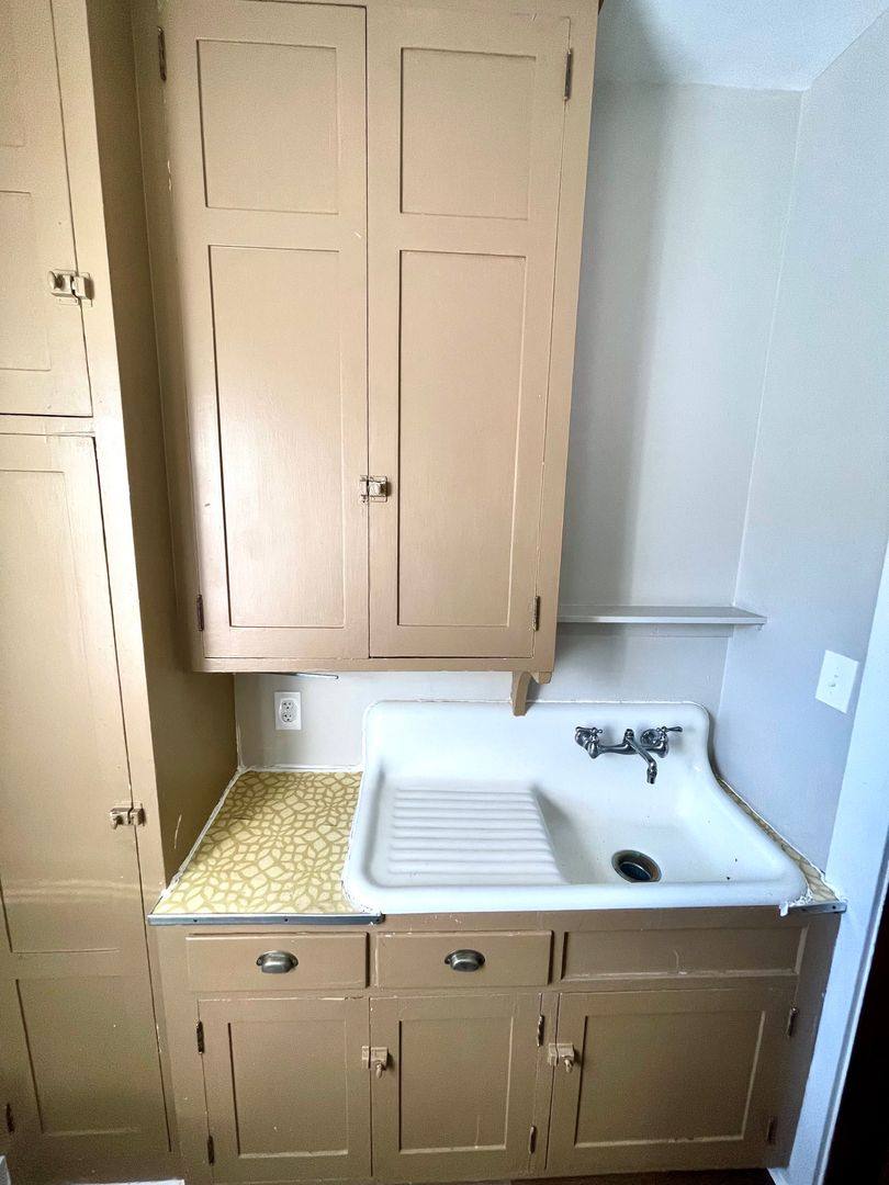 Apartment for rent at 638 N Main St, Piqua, OH 45356
