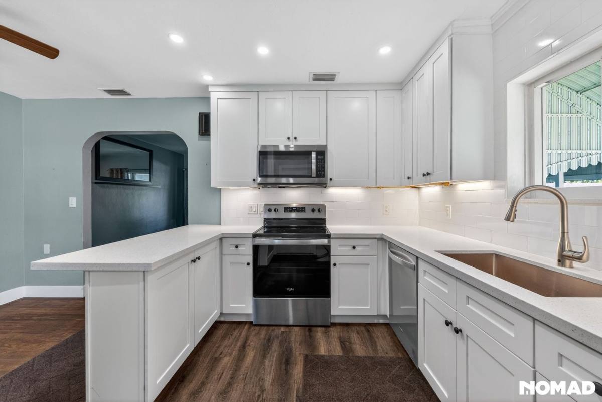 House for rent at 601 NE 35th St, Fort Lauderdale, FL 33334