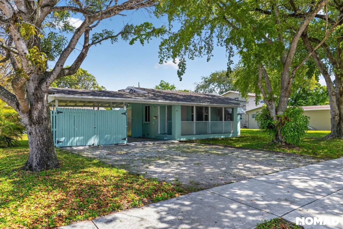 House for rent at 601 NE 35th St, Fort Lauderdale, FL 33334