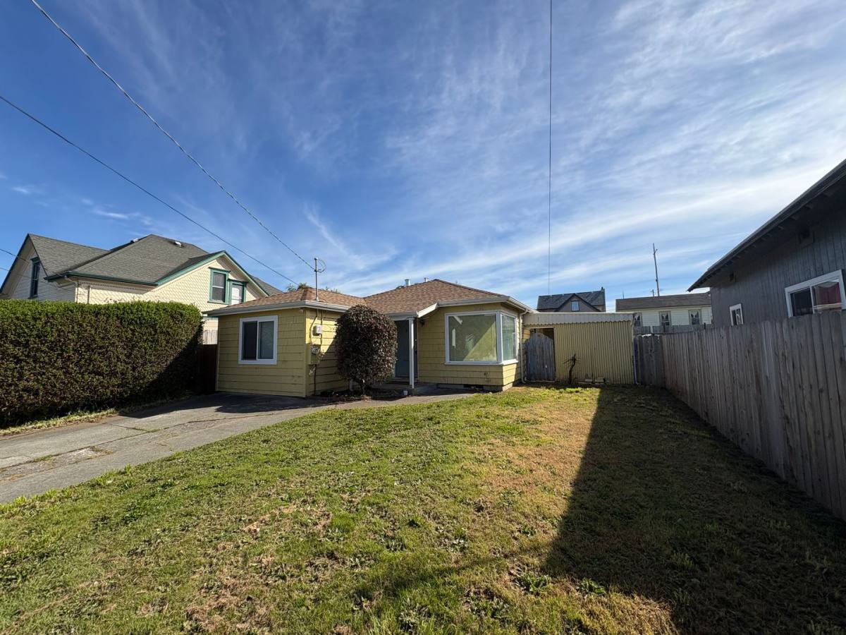 House for rent at 2441 Garland St, Eureka, CA 95501