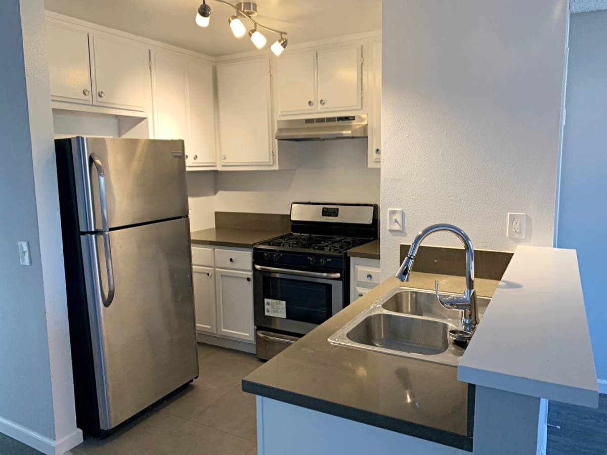Apartment for rent at 5011-5015 Monte Vista St, Los Angeles, CA 90042