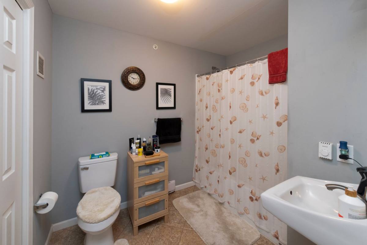 Apartment for rent at 62-68 E Washington Ave, Washington, NJ 07882