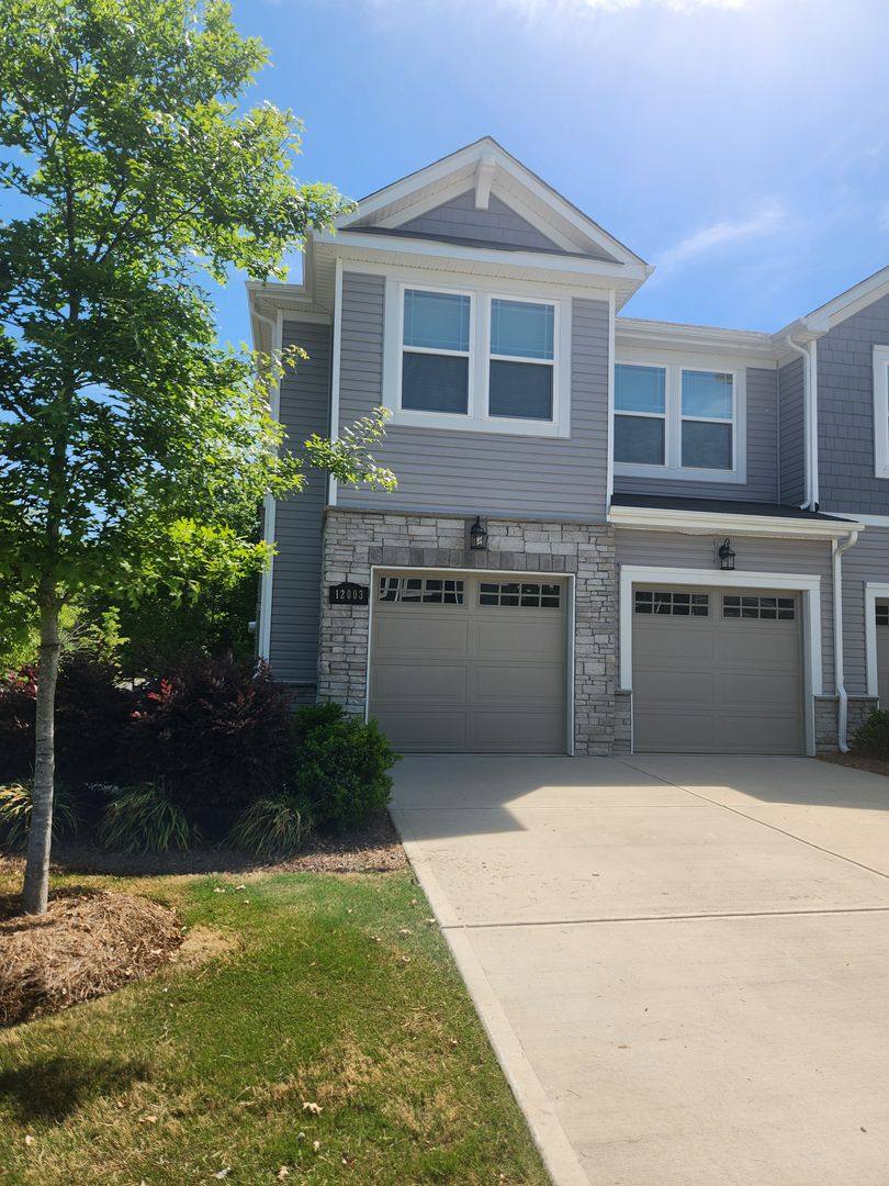 Townhouse for rent at 12003 Gambrell Dr, Charlotte, NC 28278