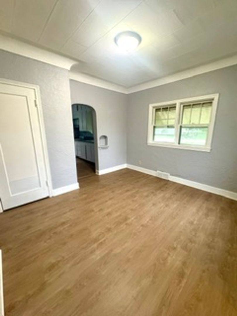 House for rent at 2304 Lafayette St, Waterloo, IA 50703