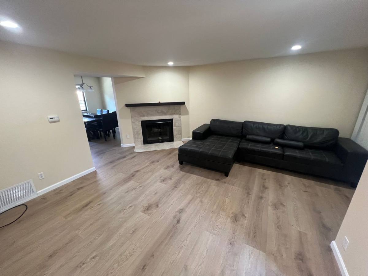 Townhouse for rent at 113 Monte Villa Court, Campbell, CA 95008