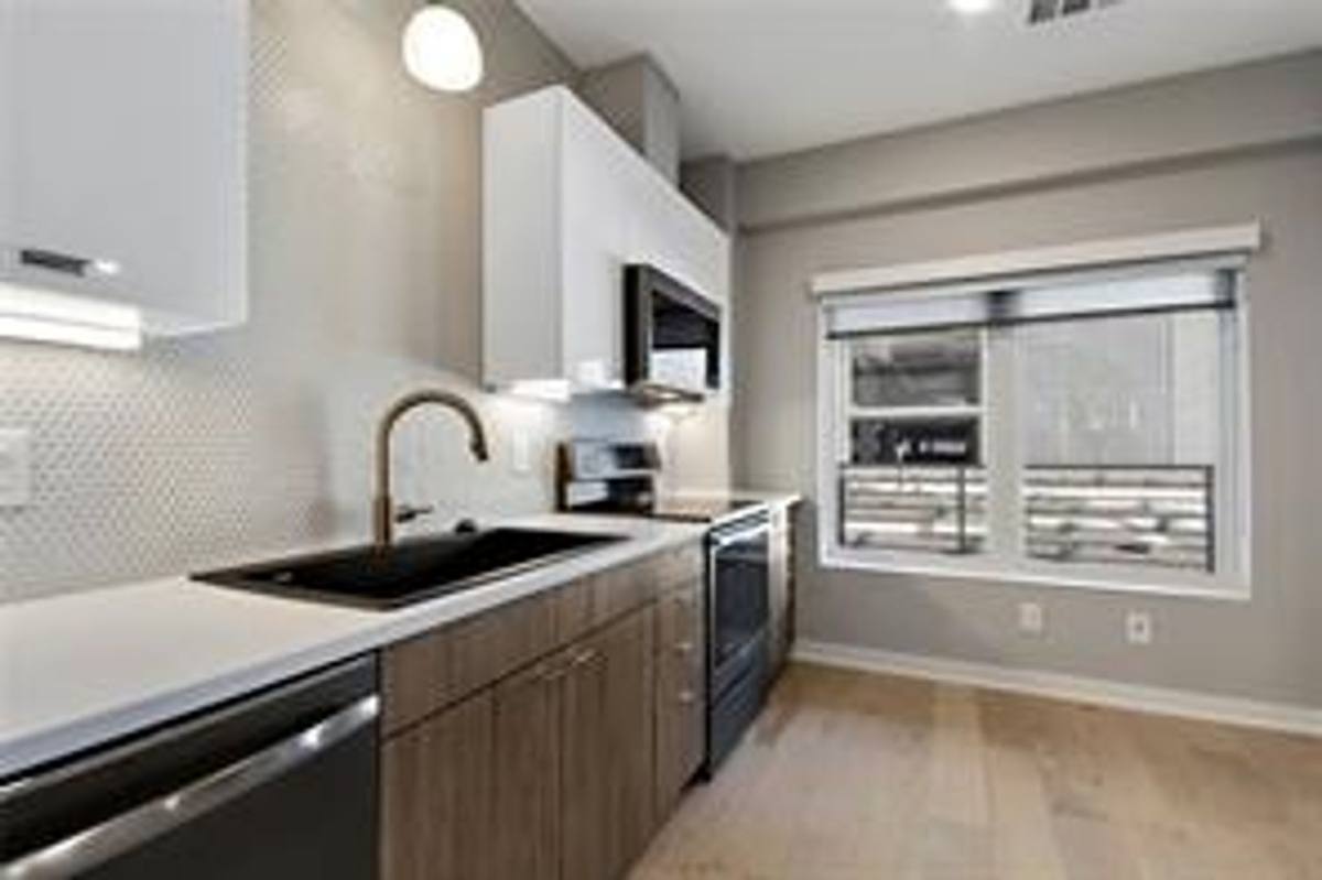 Condo for rent at 4361 S Congress, Austin, TX 78745