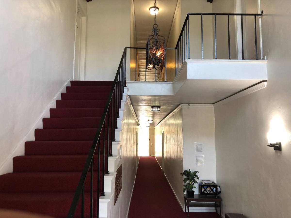 Apartment for rent at 1821 Fremont Ave, South Pasadena, CA 91030