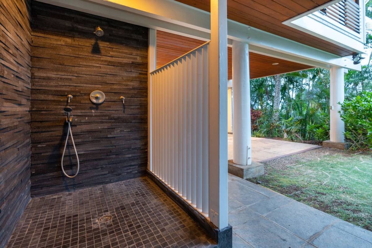 House for rent at 1365 Kehaulani Dr, Kailua, HI 96734