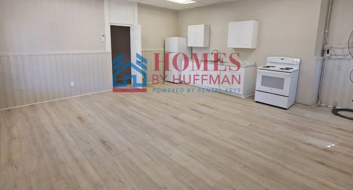 Apartment for rent at 1001 N Governor St, Evansville, IN 47711