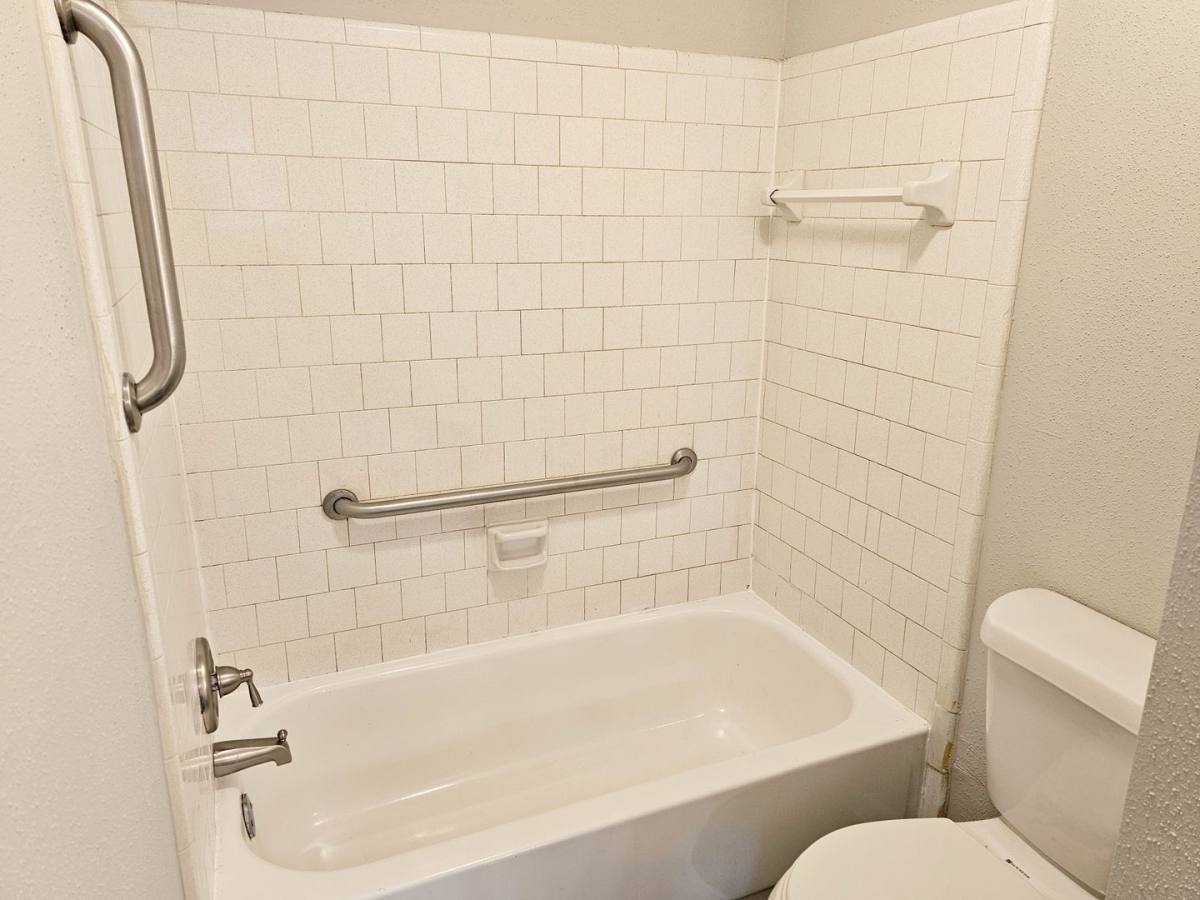 House for rent at 6103 Wolfboro Dr, Houston, TX 77041