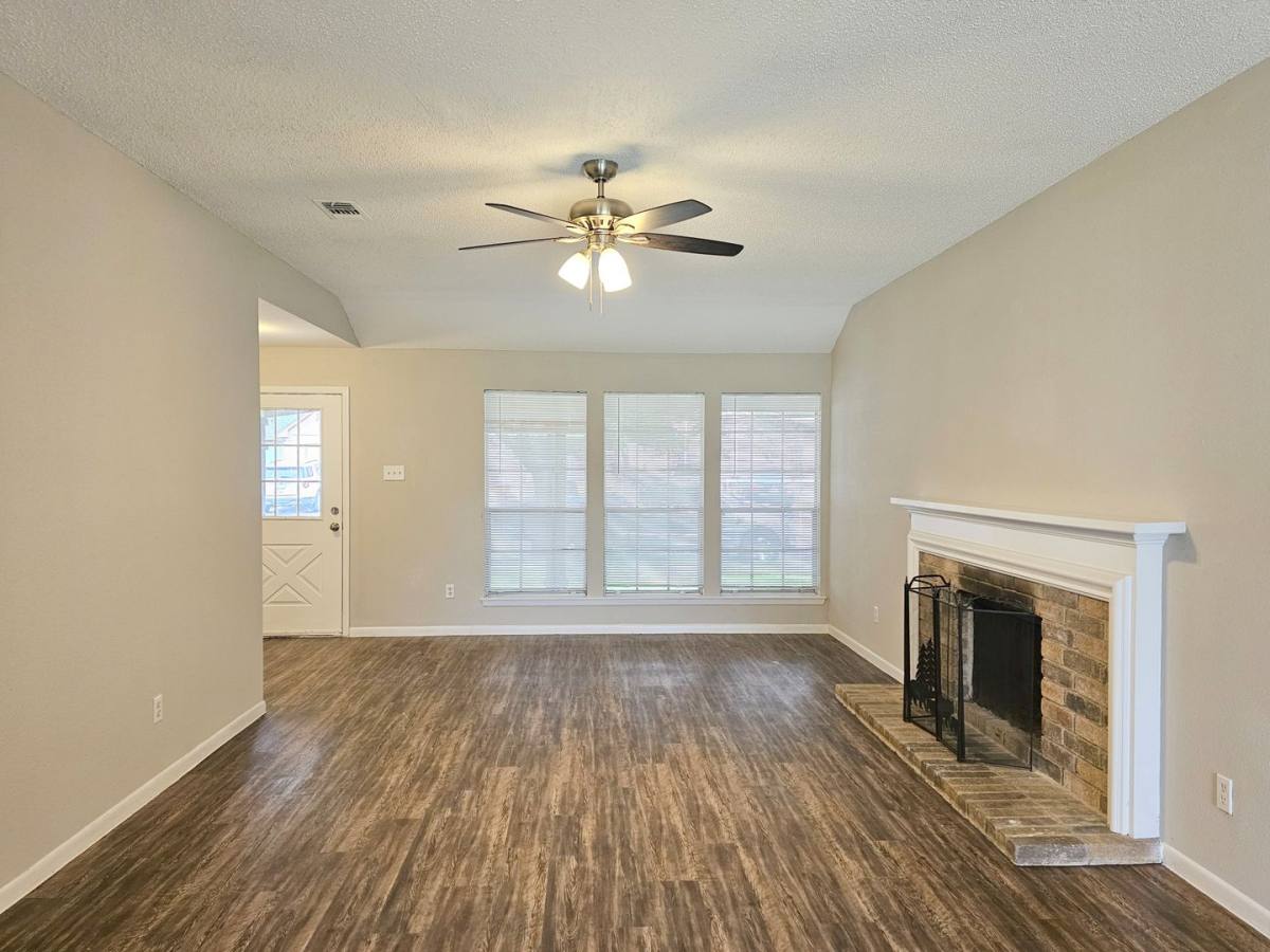 House for rent at 6103 Wolfboro Dr, Houston, TX 77041