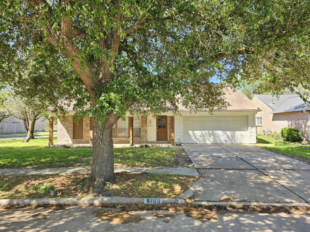 House for rent at 6103 Wolfboro Dr, Houston, TX 77041