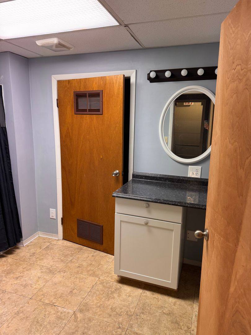 Apartment for rent at 25 N Water Ave, Sharon, PA 16146