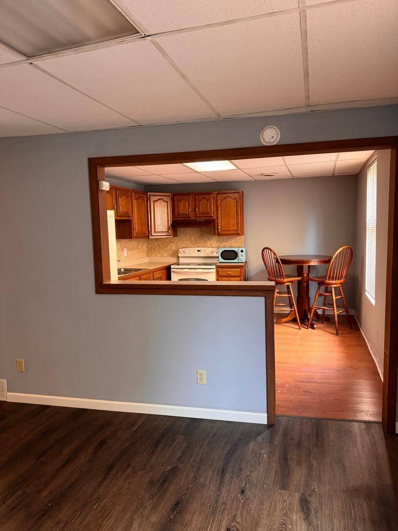 Apartment for rent at 25 N Water Ave, Sharon, PA 16146