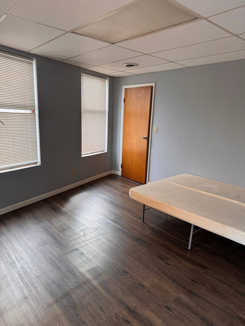 Apartment for rent at 25 N Water Ave, Sharon, PA 16146