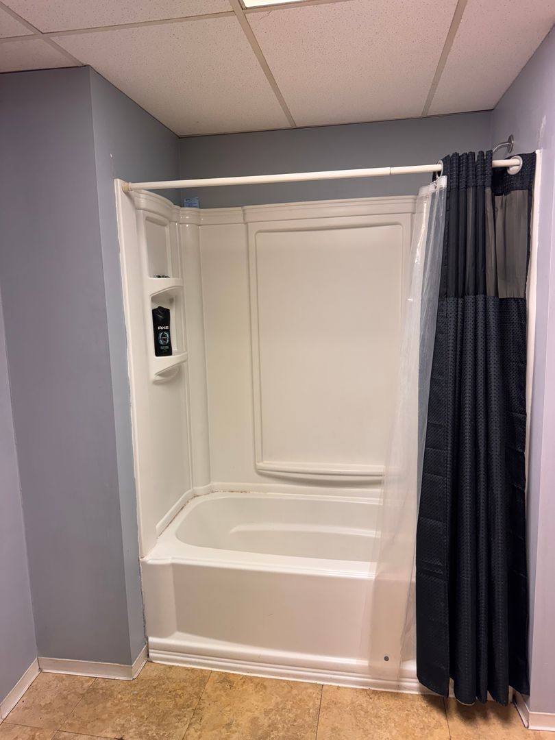 Apartment for rent at 25 N Water Ave, Sharon, PA 16146