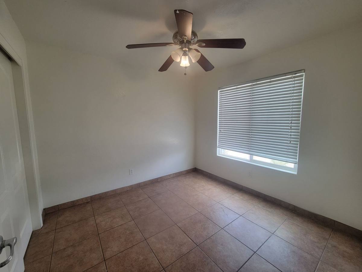 Apartment for rent at 460 Oswell St, Bakersfield, CA 93307