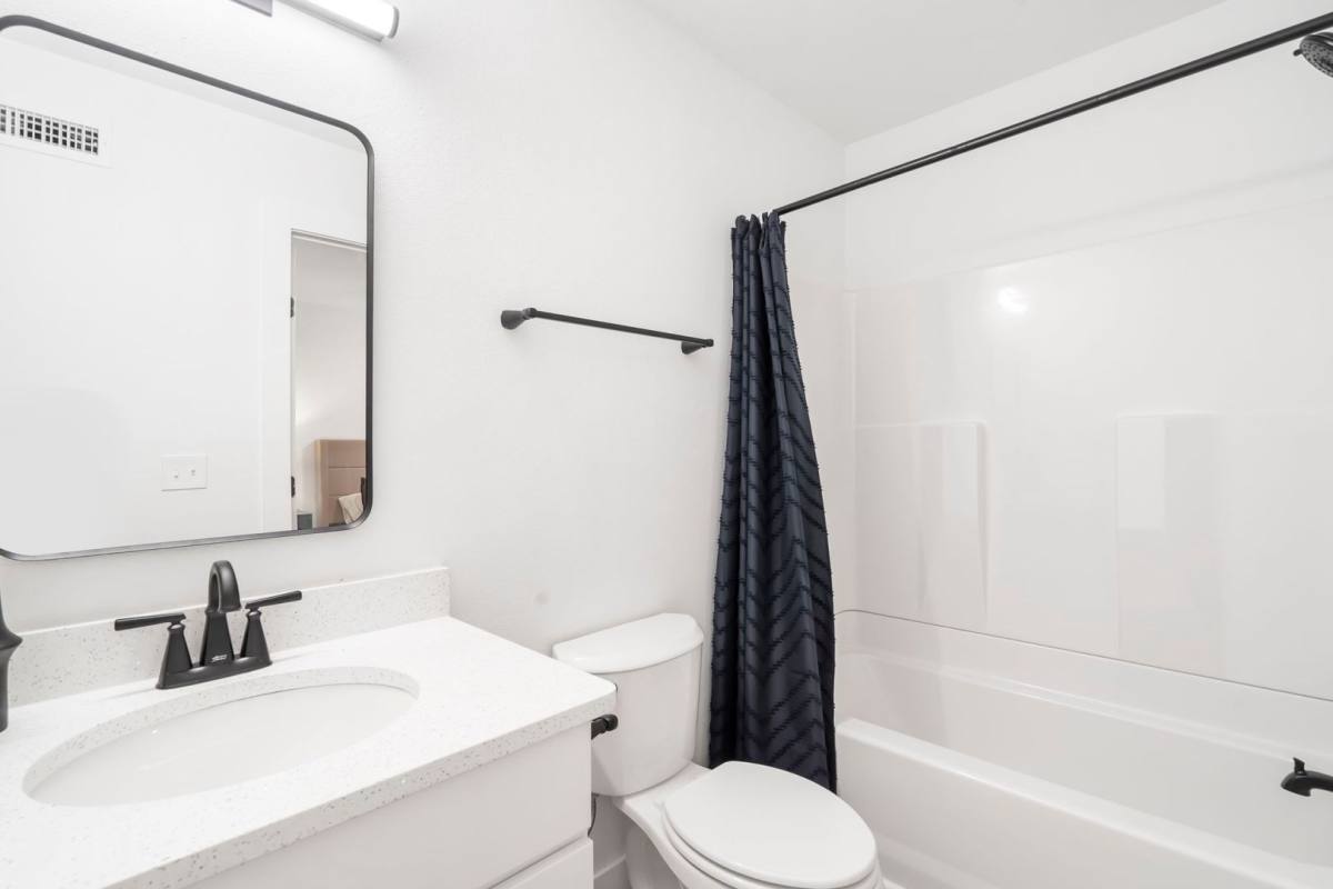 Apartment for rent at 701 W Sycamore St, Fayetteville, AR 72703