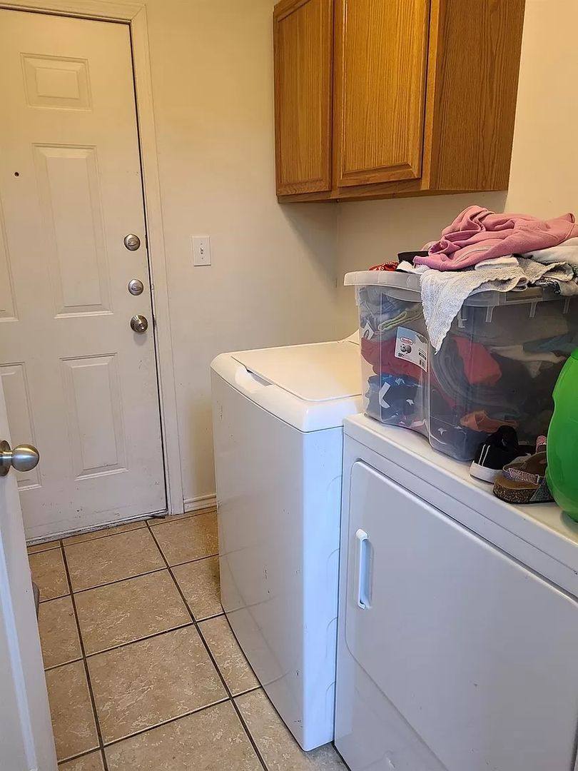 Apartment for rent at 304 N Clinton Ave, Lubbock, TX 79416