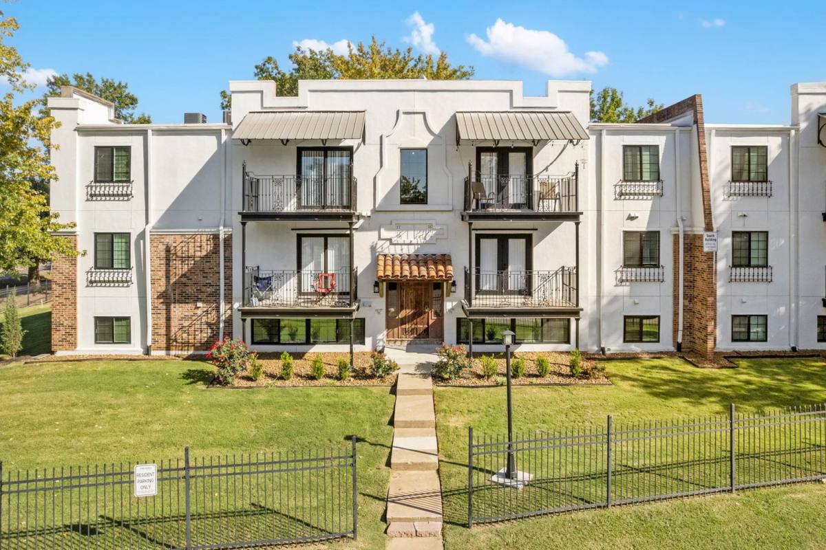 Apartment for rent at 2000 N Garland Ave, Fayetteville, AR 72701