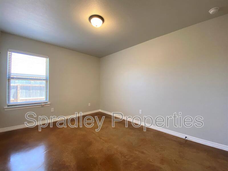 Apartment for rent at 204B Juniper Dr, Troy, TX 76579