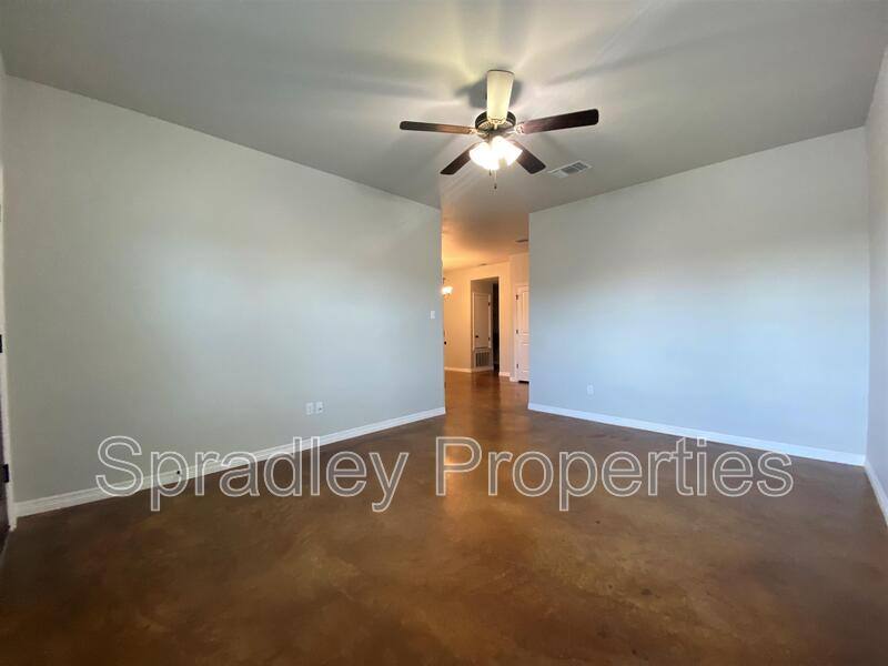 Apartment for rent at 204B Juniper Dr, Troy, TX 76579